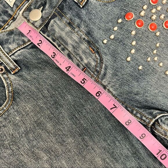 Cache Vintage Y2K Studded Flare Leg Jeans - Picture 7 of 9